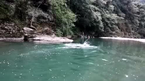 彩块跑酷